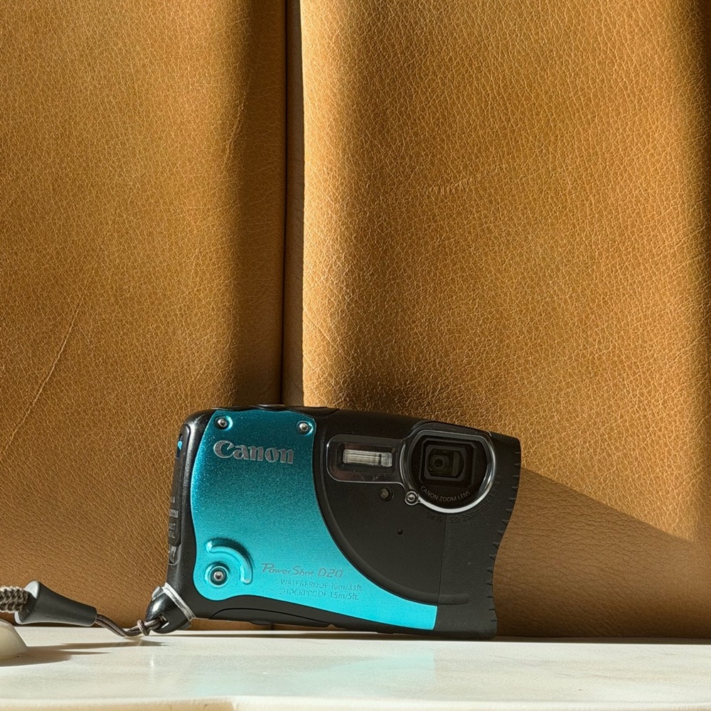Canon PowerShot D20 Digital camera